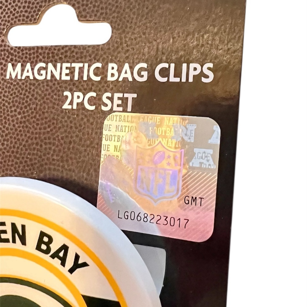 NFL Green Bay Magnetic Bag Clips - Green and Yellow